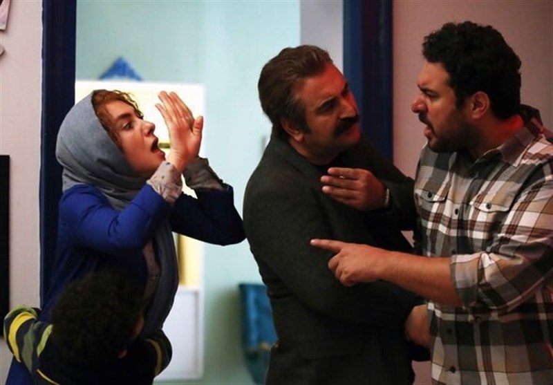 بحران خانواده متزلزل و بیپدر در آثار جشنواره فیلم فجر؛ این یک هشدار جدی است! بحران خانواده متزلزل و بیپدر در آثار جشنواره فیلم فجر؛ این یک هشدار جدی است!