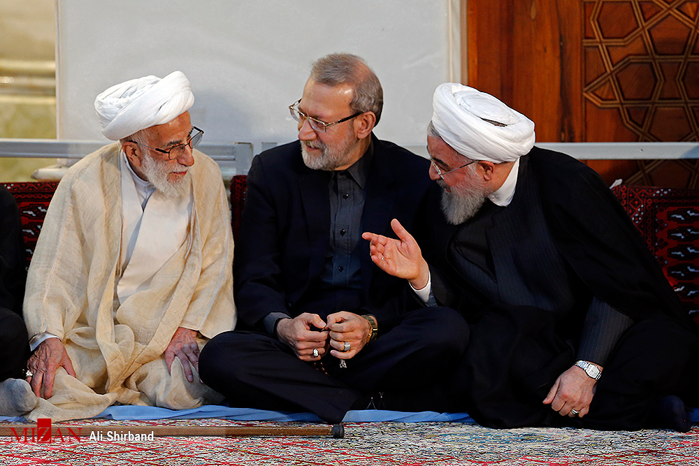 عکسی از خوش و بش روحانی و لاریجانی با آیتالله جنتی عکسی از خوش و بش روحانی و لاریجانی با آیتالله جنتی