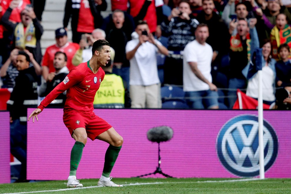 پرتغال با کولاک رونالدو به فینال لیگ ملت های اروپا رسید پرتغال با کولاک رونالدو به فینال لیگ ملت های اروپا رسید