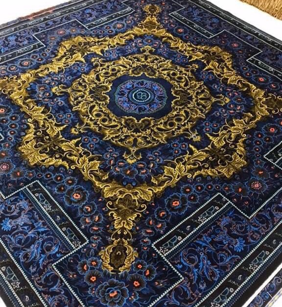 عکس| هدیه نفیسی که در حضور روحانی به آبه اهدا شد