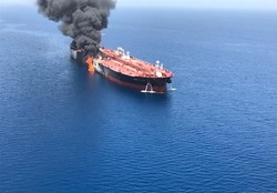 انفجار نفتکش‎ها در دریای عمان+تصاویر