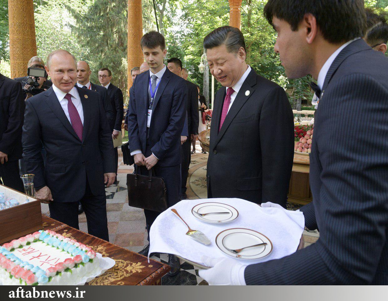 بستنی، هدیه تولد پوتین به شی جینپینگ