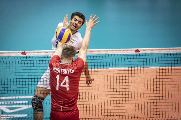 خرس بزرگ مقابل والیبال ایران زانو زد| ایران ۳- روسیه ۰+عکس خرس بزرگ مقابل والیبال ایران زانو زد| ایران ۳- روسیه ۰+عکس