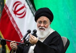 علم‌الهدی: دشمن سفره مردم را هدف قرار داده است/ آرزوی سقوط نظام ایران را به گور خواهند برد
