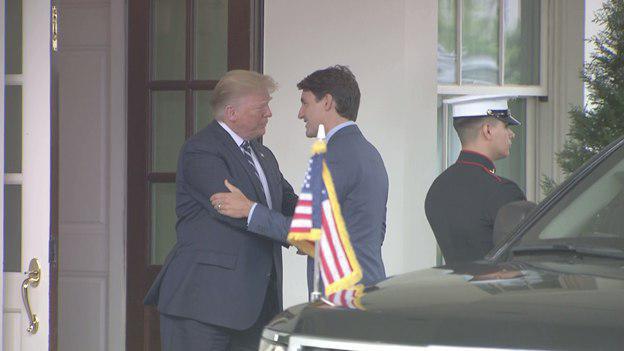 واکنش ترامپ به سرنگونی پهپاد آمریکایی توسط سپاه: ایران اشتباه بسیار بزرگی مرتکب شد| جلسه در کاخ سفید درباره ایران واکنش ترامپ به سرنگونی پهپاد آمریکایی توسط سپاه: ایران اشتباه بسیار بزرگی مرتکب شد| جلسه در کاخ سفید درباره ایران