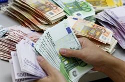 قیمت پوند و یورو بانکی در کانال نزولی