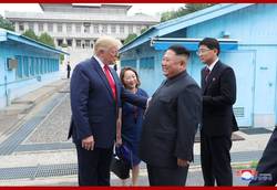 ترامپ: رهبر کره شمالی هر وقت من را می بیند، می‌خندد