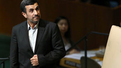 چرا احمدی نژاد فقط عاشق نیویورک و مذاکره با امریکایی هاست؟