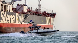گاردین: ایران در خلیج فارس دست بالا را دارد؛ بریتانیا نباید کاری کند که تبدیل به طعمه شود