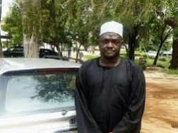 عضو جنبش اسلامی نیجریه: شیخ زکزاکی توسط دولت نیجریه مسموم شده است/ تلاش برای ترور شیخ