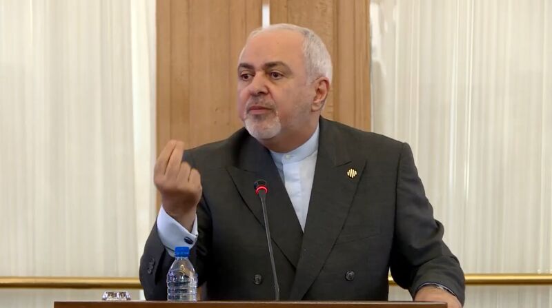 ظریف: تحریم وزیر خارجه یعنی شکست مذاکره و دیپلماسی ظریف: تحریم وزیر خارجه یعنی شکست مذاکره و دیپلماسی