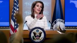 سخنگوی وزارت خارجه آمریکا: ترامپ منتظر تماس مقامات ایران است
