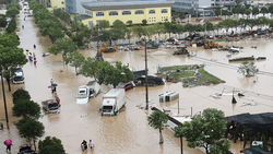 شمار قربانیان توفان در چین به 30 نفر رسید