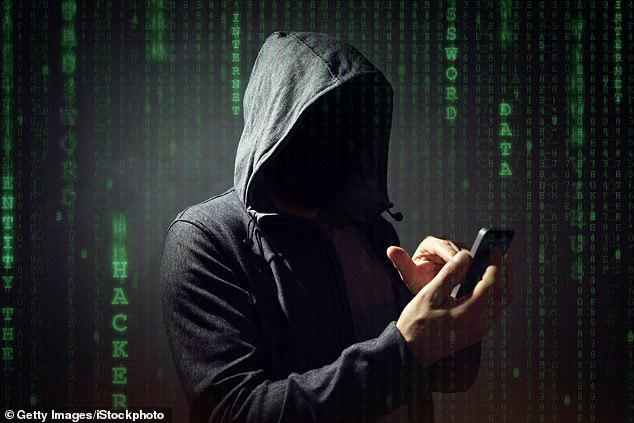 جایزه یک میلیون دلاری اپل برای هر فردی که بتواند آیفون را هک کند