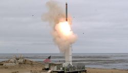 آمریکا یک موشک کروز آزمایش کرد