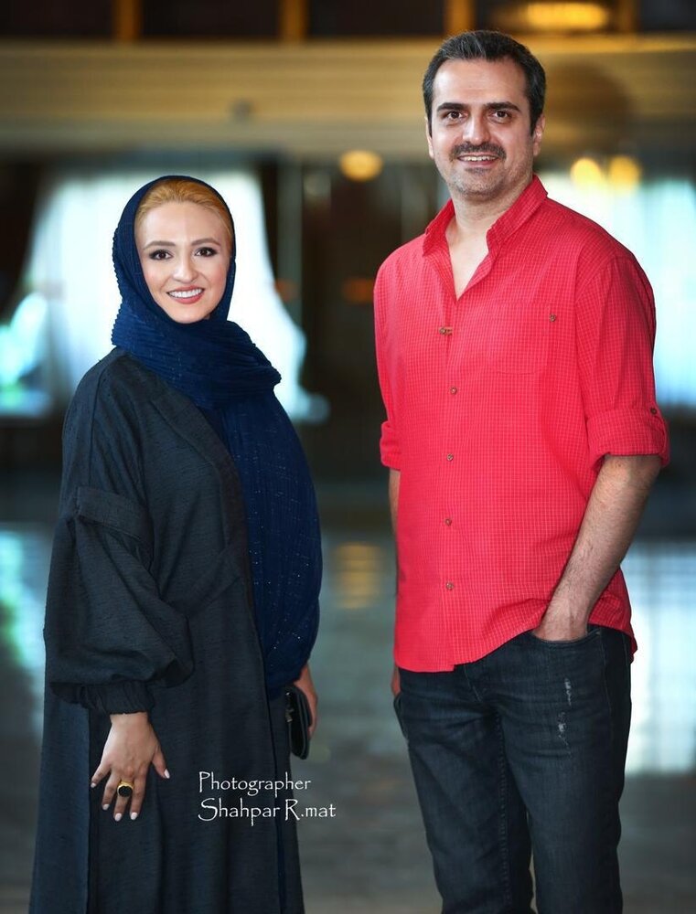 رویا نونهالی، گلاره عباسی و لاله اسکندری در اجرای ویژه «اشک‌ها و لبخندها» برای نابینایان