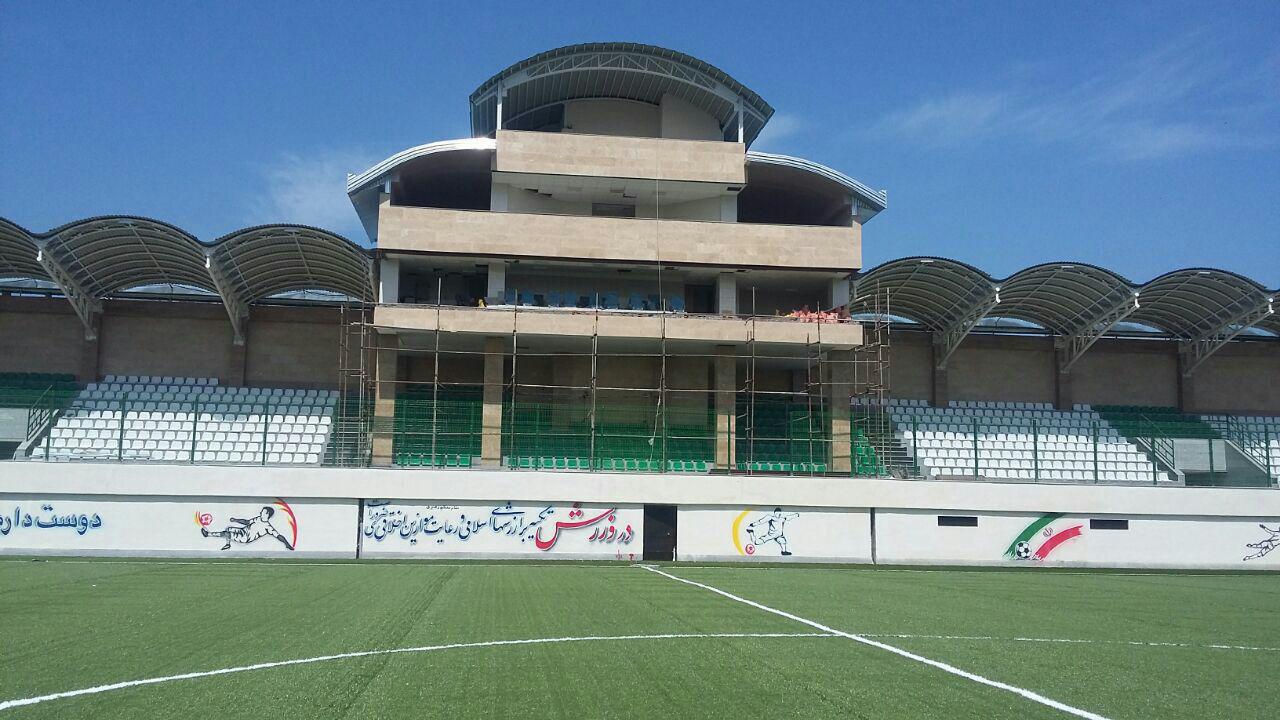 جهانگیری ورزشگاه شهدای نوشهر را افتتاح کرد جهانگیری ورزشگاه شهدای نوشهر را افتتاح کرد