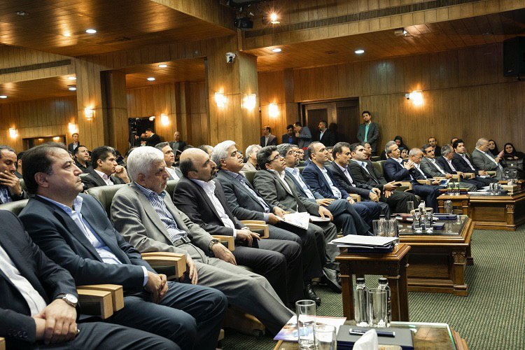 مهر تایید سهامداران بر عملکرد ارزشمندترین بانک بورسی مهر تایید سهامداران بر عملکرد ارزشمندترین بانک بورسی