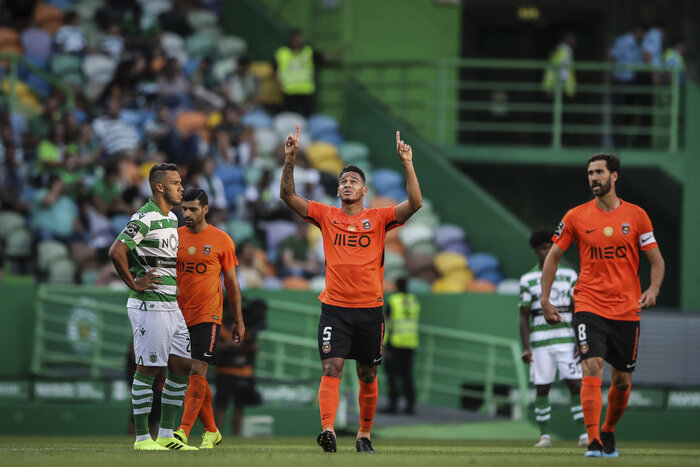 این مدافع اسپورتینگ، هرگز طارمی را فراموش نخواهد کرد+عکس این مدافع اسپورتینگ، هرگز طارمی را فراموش نخواهد کرد+عکس