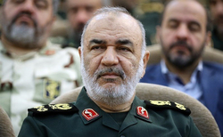 فرمانده سپاه: قدرت دفاعی ایران نفوذ ناپذیر است