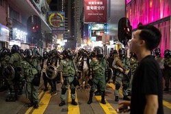 ناآرامی‌های هنگ‌کنگ/ کاهش 40 درصدی سفر گردشگران به این کشور
