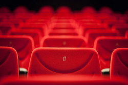 آمار فروش تکان‌دهنده سینماها در روزی برای «سینما»