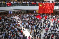 طرفداران چین در هنگ کنگ تظاهرات کردند