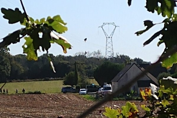 سقوط جنگنده اف-16 بلژیکی در فرانسه+عکس سقوط جنگنده اف-16 بلژیکی در فرانسه+عکس