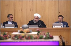 روحانی: باید با دنیا حرف بزنیم و تعامل داشته باشیم| وظیفه دولت سر دادن شعار نیست
