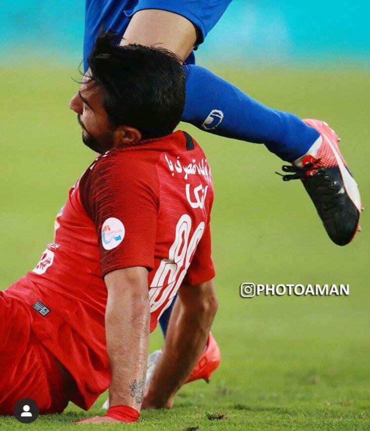 بلایی که سیاوش یزدانی سر سیامک نعمتی آورد و باعث جنجال شد/عکس بلایی که سیاوش یزدانی سر سیامک نعمتی آورد و باعث جنجال شد/عکس