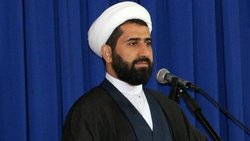 انتقادات تند یک امام جمعه از خودروسازان: اجنه و ارواح سرگردان هم برای خودرو ثبت نام می‌کنند؟/دست و پای مدیران فاسد خودروسازی قطع شود