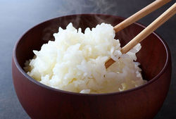 چرا ژاپنی ها حتی با مصرف برنج هم چاق نمی شوند؟