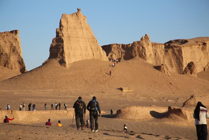 همه آنچه برای کویرنوردی لازم است بدانید همه آنچه برای کویرنوردی لازم است بدانید