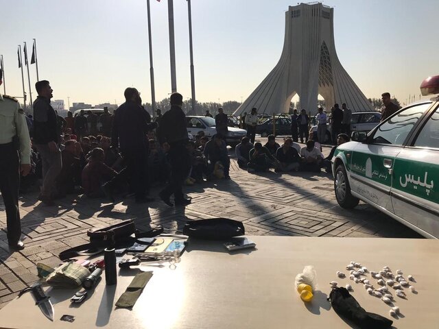 میدان آزادی از معتادان و موادفروشان پاکسازی شد/ عکس