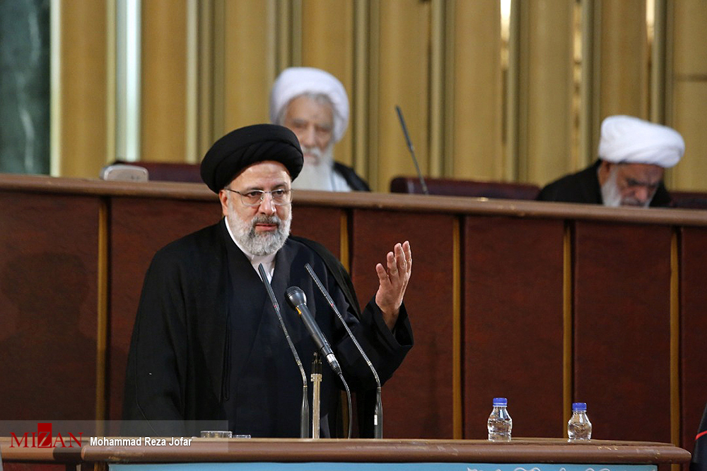 رئیس قوه قضاییه: اروپایی‌ها با بیانیه خود، حرمت رییس جمهور و ملّت ایران را شکستند/در حالی که رئیس‌جمهور ما دارد به 