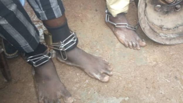 صدها نفر از یک شکنجهگاه در نیجریه آزاد شدند+عکس صدها نفر از یک شکنجهگاه در نیجریه آزاد شدند+عکس