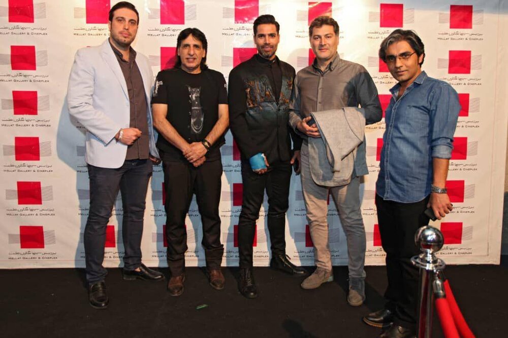 اکران «آبی به رنگ آسمان» با حضور بازیکنان استقلال+ تصاویر