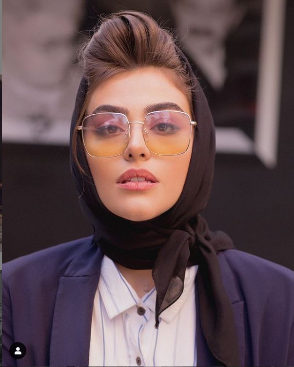 عکس| تیپ متفاوت ریحانه پارسا