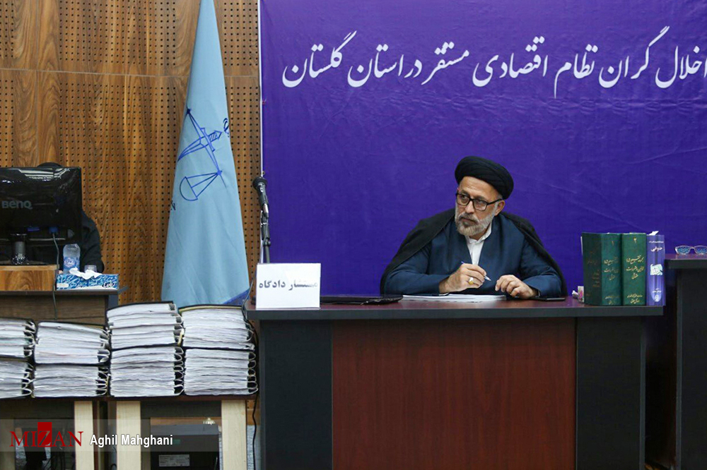 ۳۰ هزار صفحه، ۳ هزار شاکی و حیف و میل ۹۷ میلیاردی پول مردم؛ در اولین جلسه دادگاه پرونده لیزینگ خودرو، پرهام آزادشهر چه گذشت؟