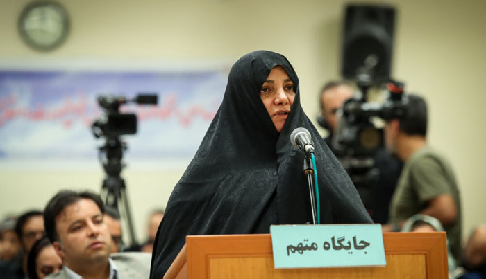 تذکر قاضی به شبنم نعمتزاده: حجابتان طوری باشد که صدایتان را بشنویم| نعمتزاده: سعی میکنم جبران کنم| آبروی خانوادگی خود را باز میگردانم| برکناری مقام وزارت بهداشت با فشار نعمتزاده؟ تذکر قاضی به شبنم نعمتزاده: حجابتان طوری باشد که صدایتان را بشنویم| نعمتزاده: سعی میکنم جبران کنم| آبروی خانوادگی خود را باز میگردانم| برکناری مقام وزارت بهداشت با فشار نعمتزاده؟