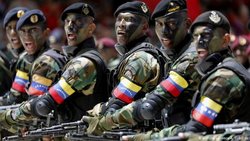 مادورو شبه‌نظامیان دولتی را به خیابان‌های ونزوئلا آورد