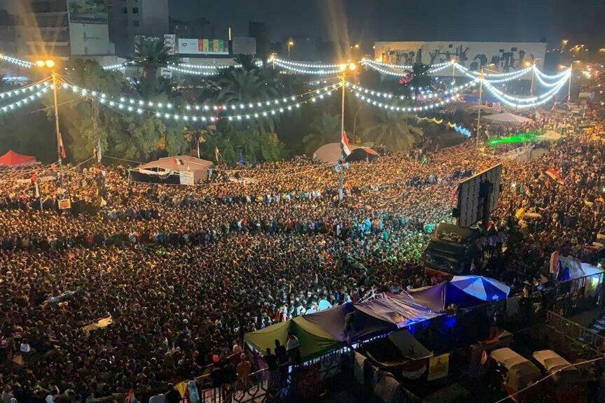 شادی عراقی‌ها پس از شکست ایران در میدان تحریر بغداد+فیلم
