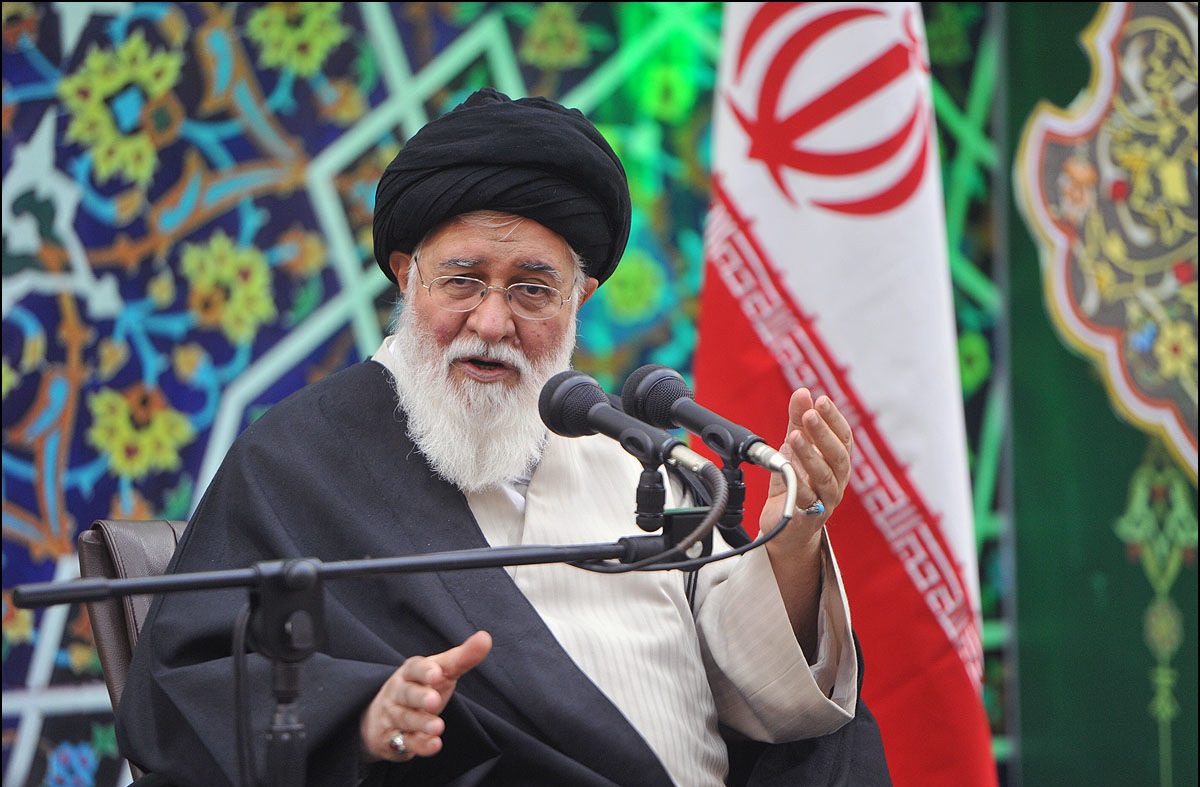 دیکتاتور کیست؟ دیکتاتور کیست؟