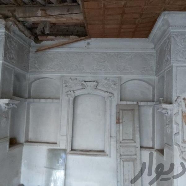 چوب حراج بر یک خانه تاریخی ۱۵۰ ساله در قزوین!