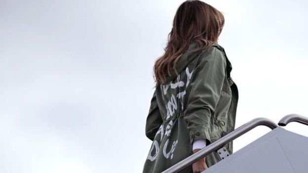 تازههایی از زندگی آقا و خانم ترامپ؛ ملانیا و دونالد جدا از هم میخوابند تازههایی از زندگی آقا و خانم ترامپ؛ ملانیا و دونالد جدا از هم میخوابند