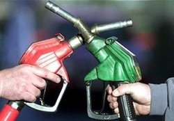 احتمال تک‌نرخی شدن بنزین چقدر است؟