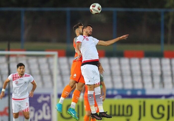 فولاد با تساوی برابر سایپا از پرسپولیس سبقت گرفت فولاد با تساوی برابر سایپا از پرسپولیس سبقت گرفت