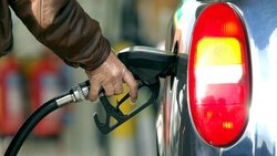 اصلاح قیمت بنزین، ۱۰ درصد مصرف را در روز کاهش داده است