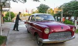 گشتی در قدیمی‌ترین پمپ بنزین ایران/تصاویر