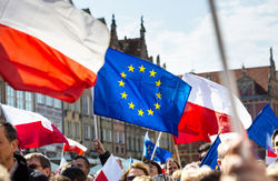 لهستان ممکن است از اتحادیه اروپا خارج شود